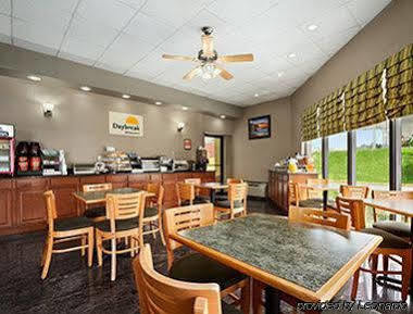 Days Inn By Wyndham Orangeburg Zewnętrze zdjęcie